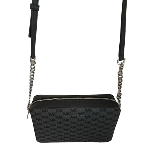 NWOT Michael Kors Jetset Crossbody - Picture 9 of 15